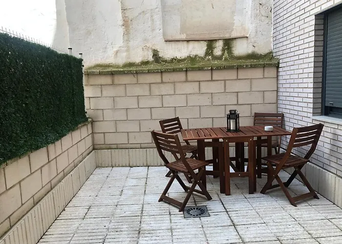 Palacio De Luna Zaragoza